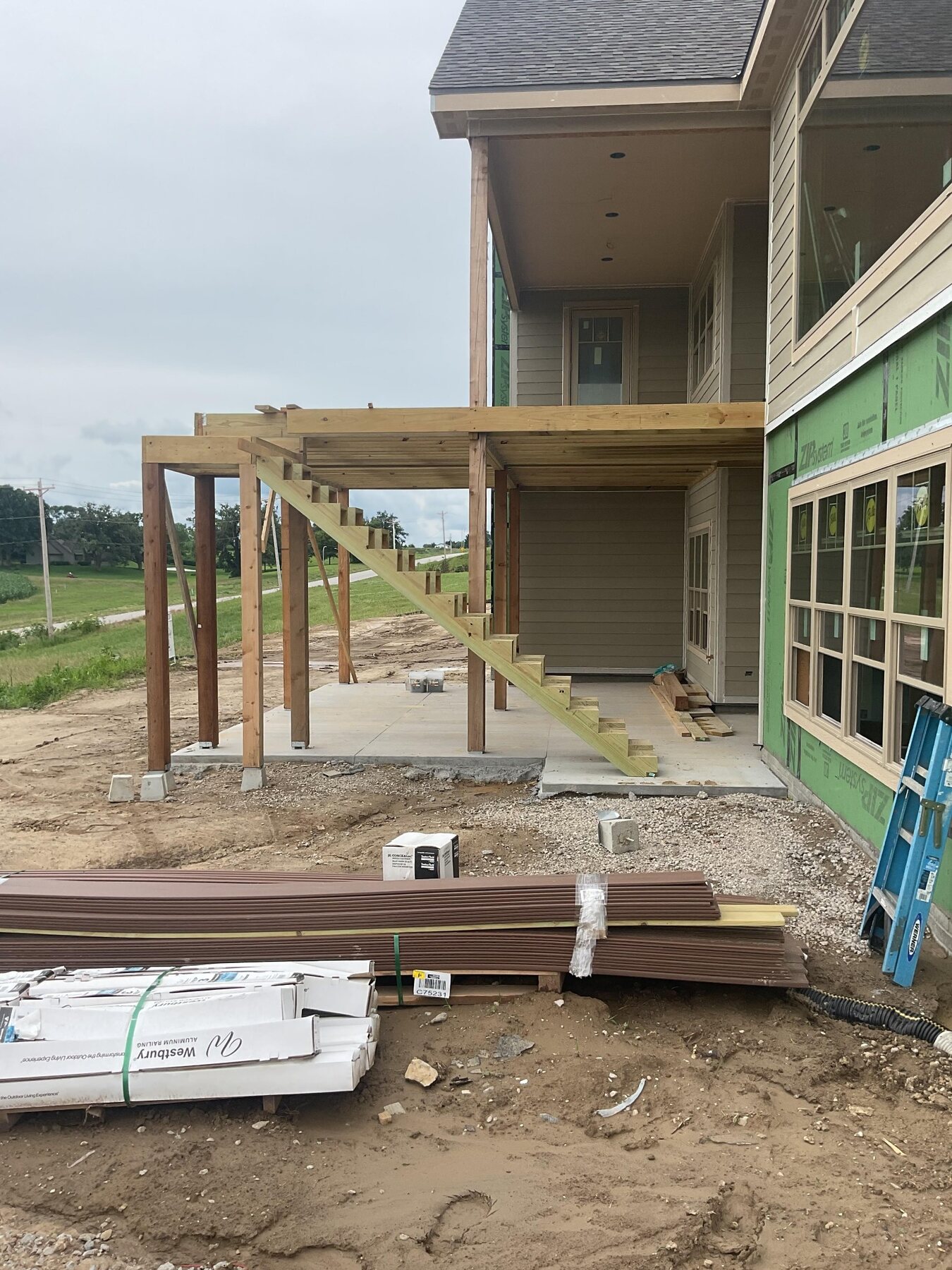 Custom elevated deck framing by AEC Construction